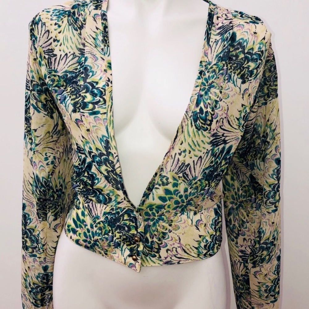 Lily White sheer top in green